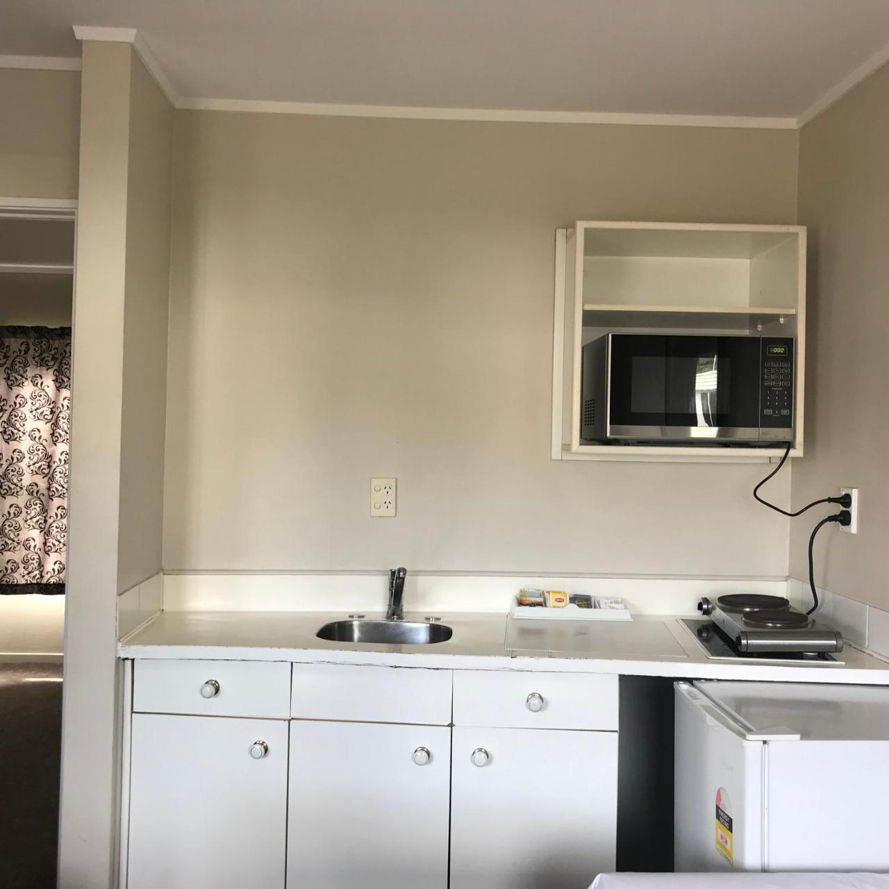 Motel 80 Auckland Eksteriør billede
