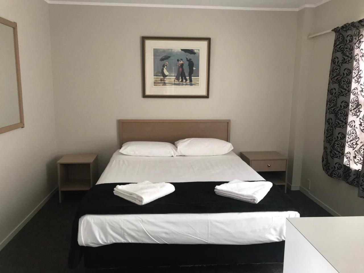 Motel 80 Auckland Eksteriør billede